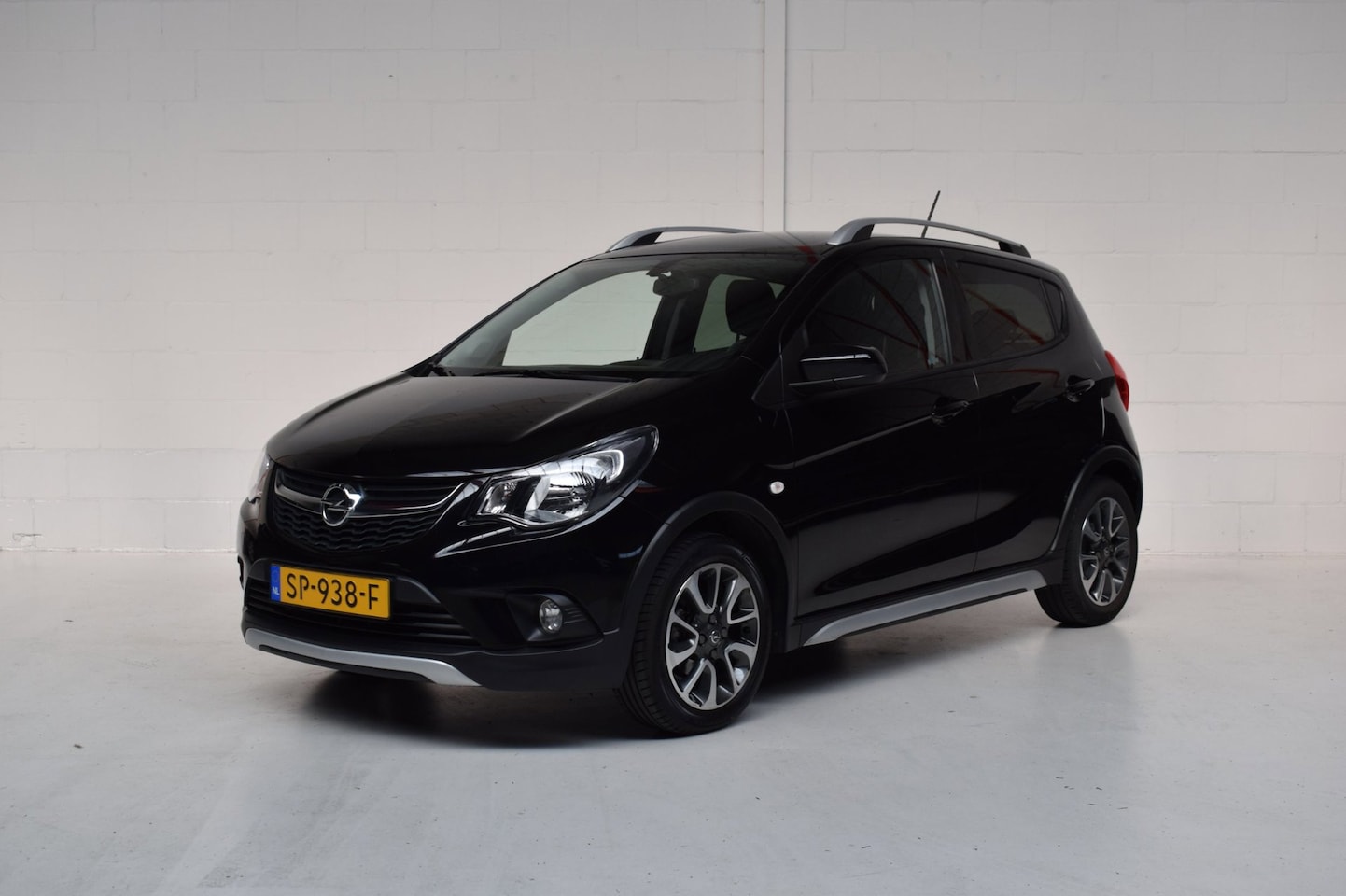 Opel Karl - 1.0 Rocks Online Edition ORG.NED / NAP / NAVIGATIE / DAB+ - AutoWereld.nl