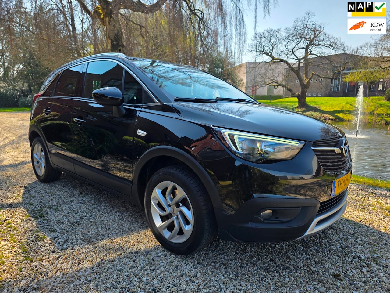 Opel Crossland X - 1.2 Turbo Innovation AIRCO/cruise/NAVI - AutoWereld.nl