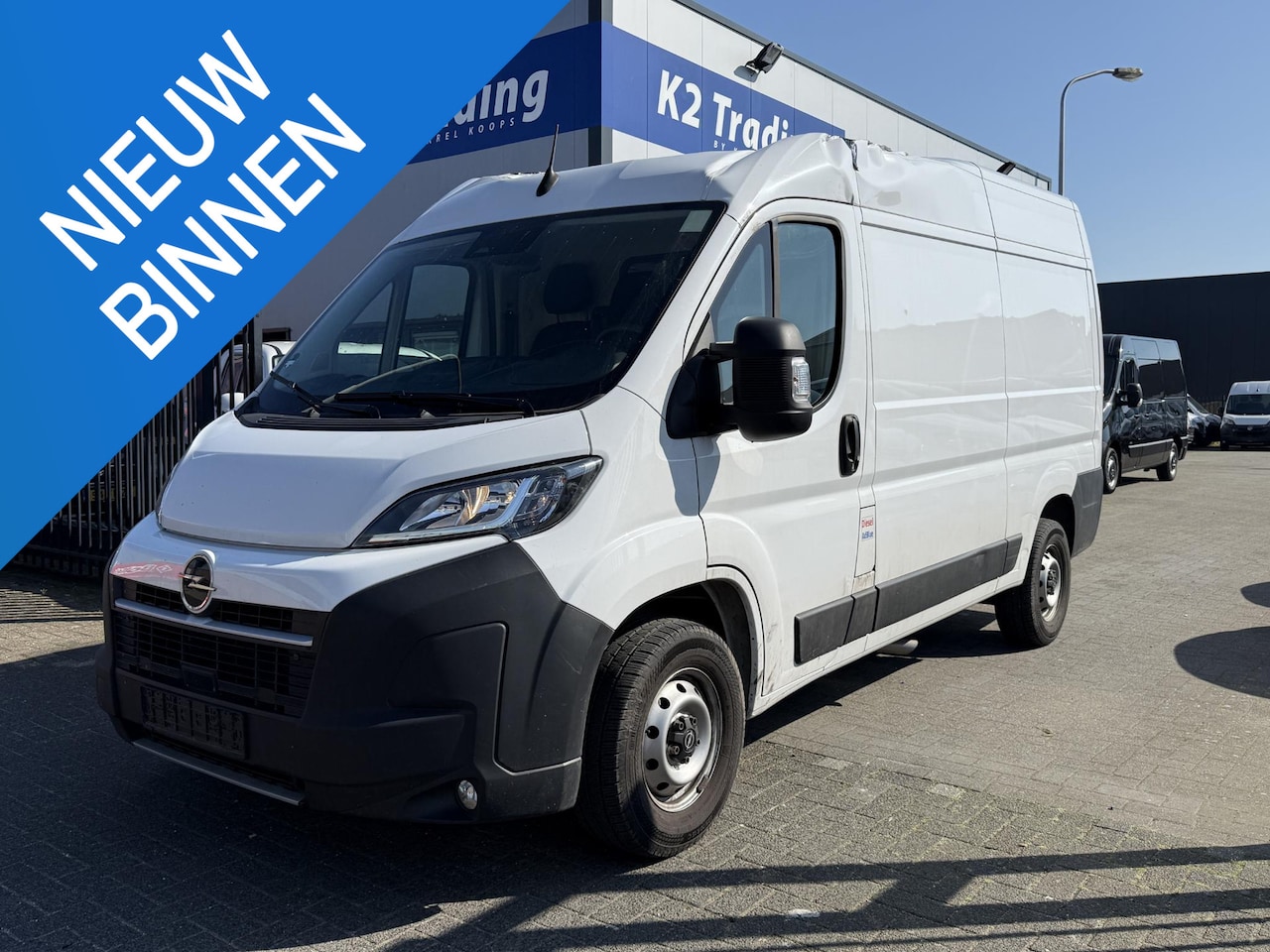 Opel Movano - 2.2D 140 S&S L2H2 3.3t DAKSCHADE 16.000KM !!!!! - AutoWereld.nl