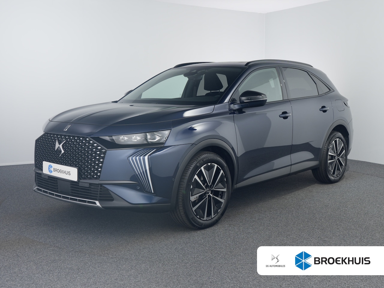 DS 7 - Ligne Business | 10" capacitive touchscreen (personaliseerbaar) | DS IRIS System | Mirror - AutoWereld.nl