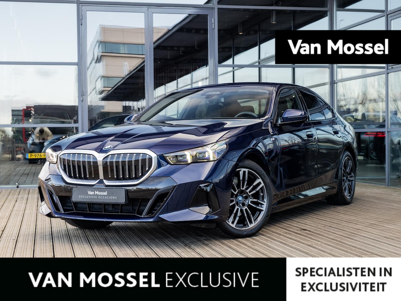 BMW 5-serie - 530e | M-SPORT | HARMAN KARDON | COMFORT PAKKET | DRIVING ASSISTANT PROF | TRAVEL PAKKET | - AutoWereld.nl