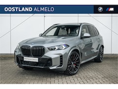 BMW X5 - xDrive50e High Executive M Sport Automaat / Trekhaak / Panoramadak / Comfort Access / Soft