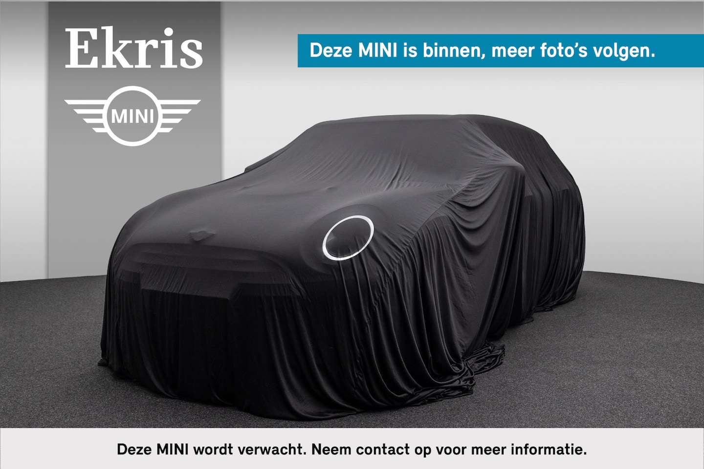 MINI Cabrio - Cooper S John Cooper Works Uitvoering | 17" LM JCW Track Spoke zwart | Piano Black Exterio - AutoWereld.nl