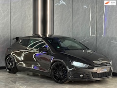 Volkswagen Scirocco - 1.4 TSI Pano | DSG | Led | Velgen | Navi | Clima | Cruise | Stuurbed | Boekjes