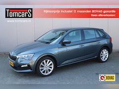 Skoda Scala - 116PK TSI Automaat Business Ed. Matrix-LED/Trekhaak/Pano-dak/Stoelverwarming/Navigatie