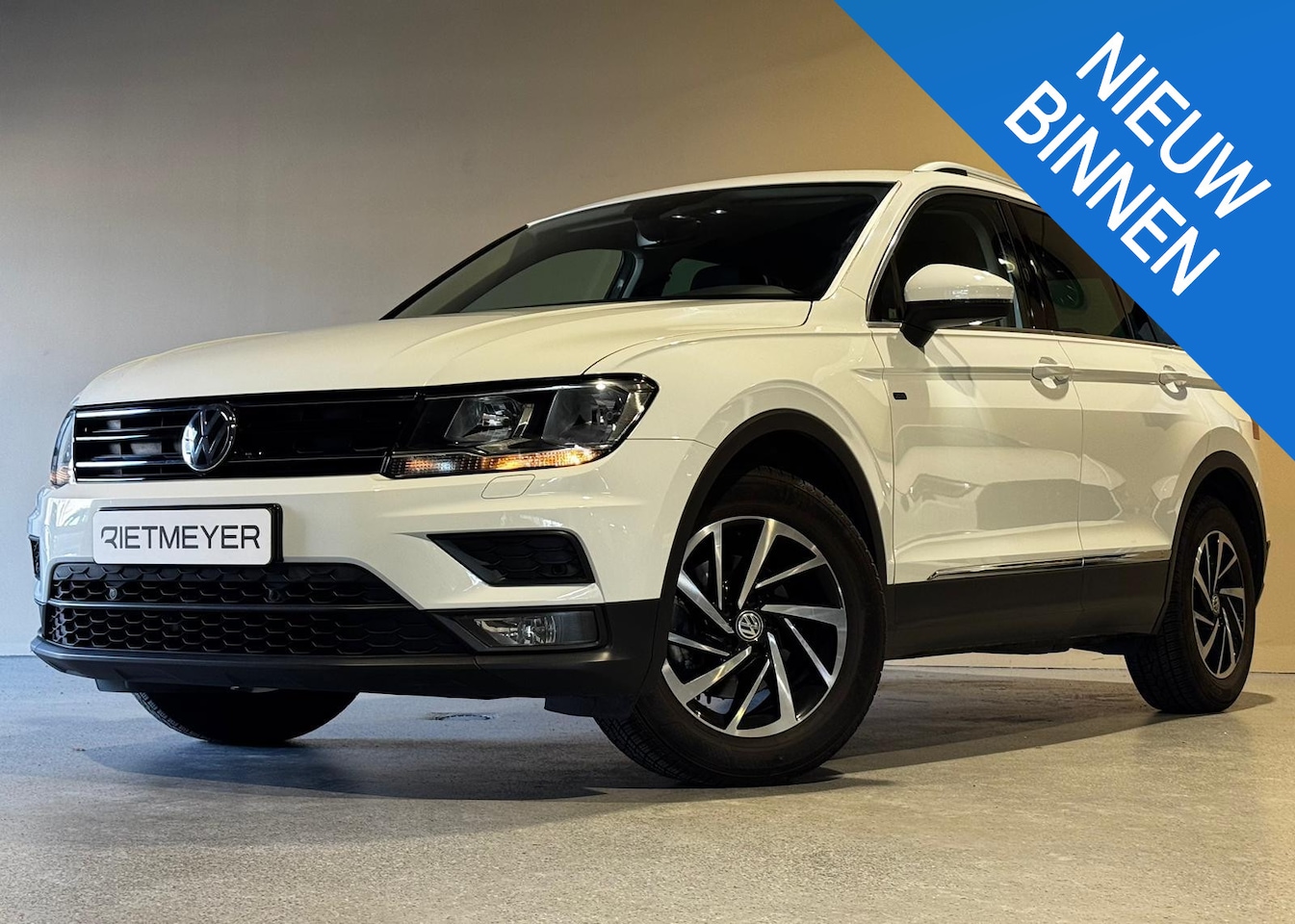 Volkswagen Tiguan - 1.4 TSI ACT Highline Business R 1.4 TSI ACT Highline Business R - AutoWereld.nl