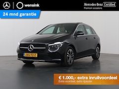 Mercedes-Benz B-klasse - 250 e Luxury Line | Beige bekleding | Panoramadak | Trekhaak | Verwarmd stuur | Elektrisch