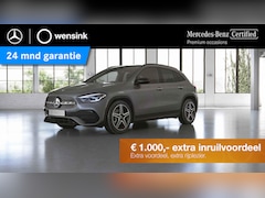 Mercedes-Benz GLA-Klasse - 250 e AMG Line | Night | Panoramadak | Apple Carplay | Dodehoek assistent | Multibeam led
