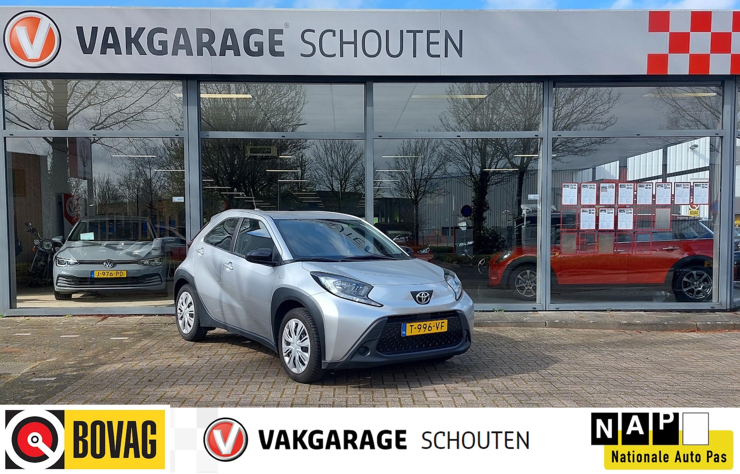 Toyota Aygo X - 1.0 VVT-i MT play 1.0 VVT-i MT Play - AutoWereld.nl