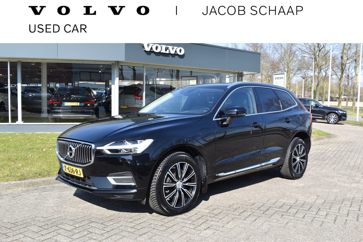 Volvo XC60 - T8 390PK Twin Engine AWD Inscription | Trekhaak | Panodak | Stoel-Stuur verwarming | ACC | - AutoWereld.nl