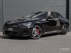 BMW 2-serie Coupé - 220i M-Sport 20" Leer Camera