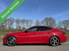 Alfa Romeo Giulia - 2.2jtdm, 87dkm, 240pk, 19 inch, flippers