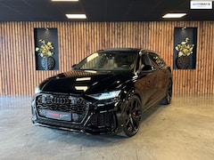 Audi Q8 - 4.0 TFSI RSQ8 quattro / Keramisch / Softclose / HUD / Stuurverwarming / B&O / Memory