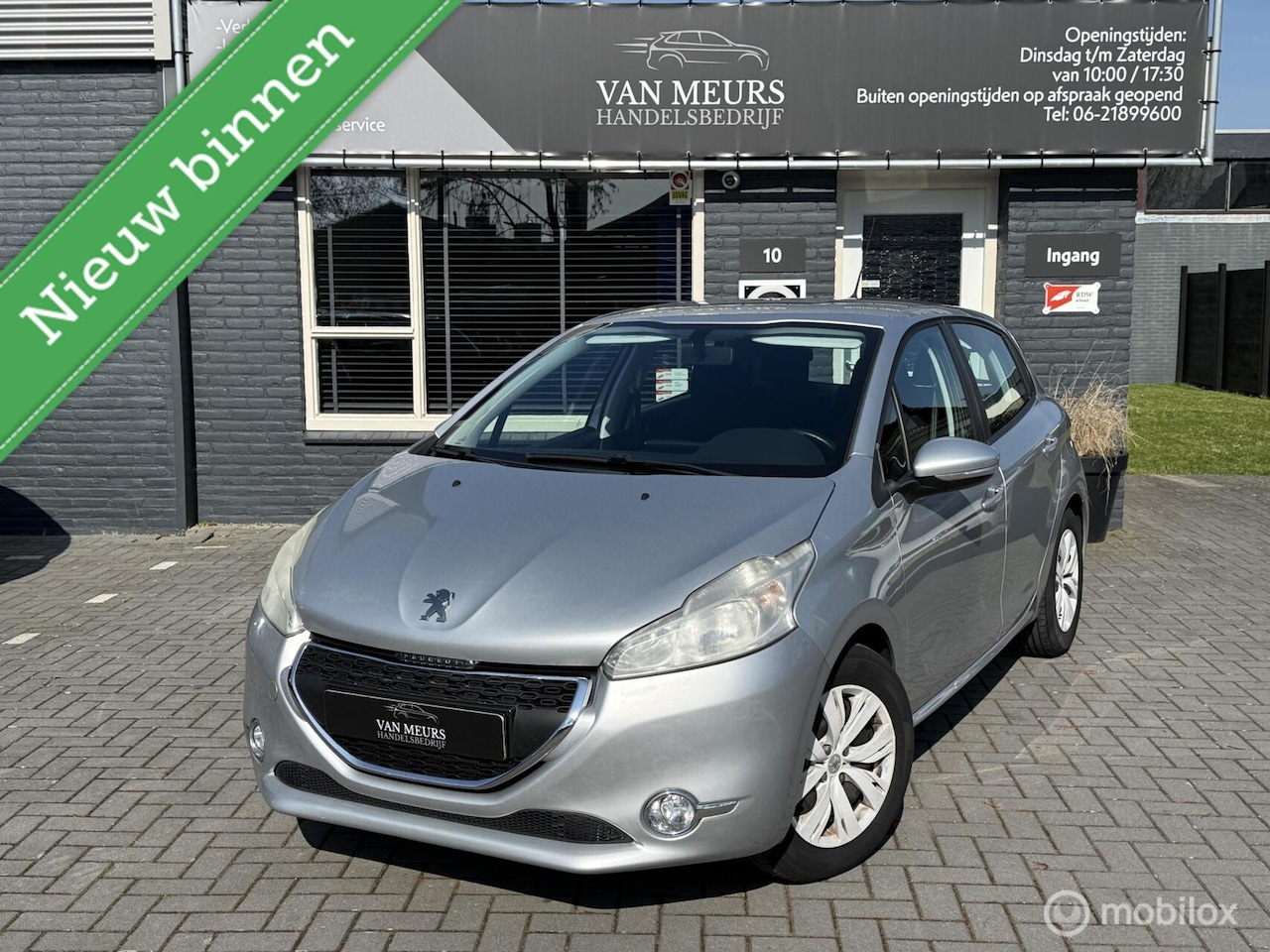 Peugeot 208 - 1.2 Vti Blue Lease 1.2 VTi Blue Lease, 5 deurs, airco, nw distributie, apk 08-2026 - AutoWereld.nl