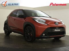 Toyota Aygo X - 1.0 VVT-i MT Premium | stoelverwarming | PDC | Half leder |