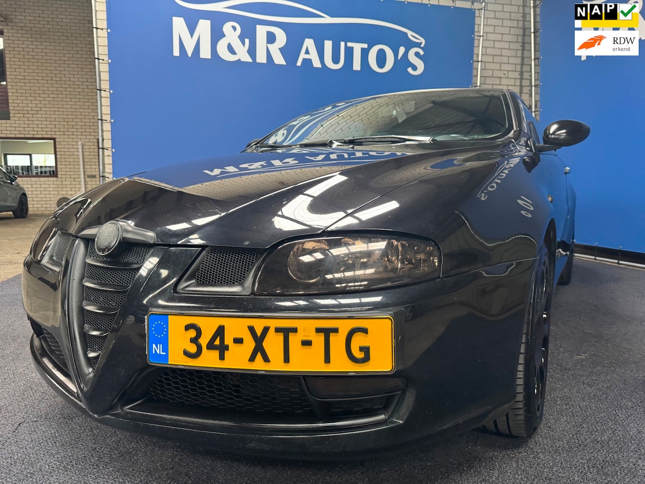 Alfa Romeo GT - 2.0 JTS Distinctive Selespeed Automaat Nieuwe APK - AutoWereld.nl