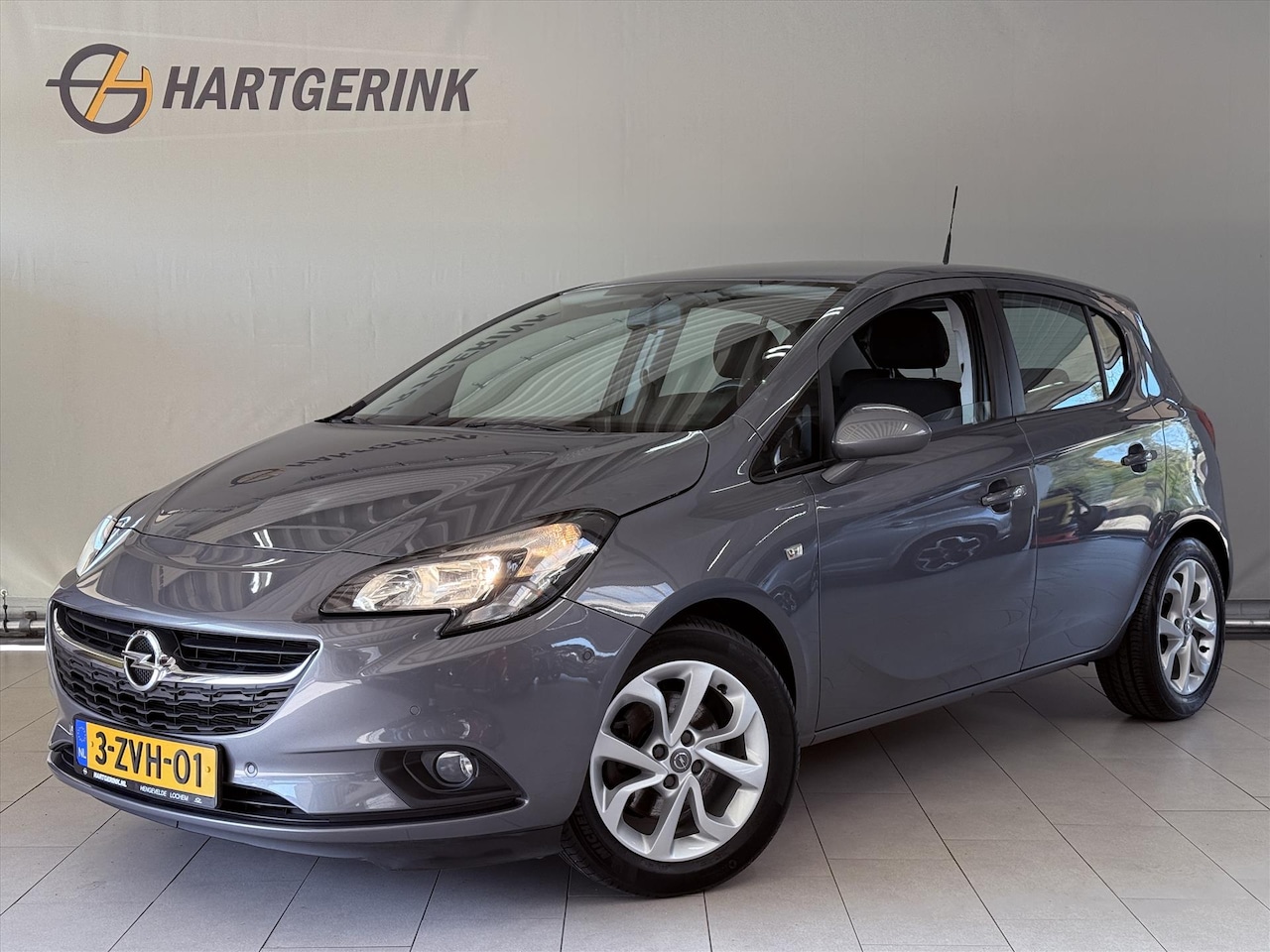 Opel Corsa - 1.0 Turbo 90pk 5d Color Edition* Airco / PDC / Camera / Cruise / LMV / Trekhaak - AutoWereld.nl