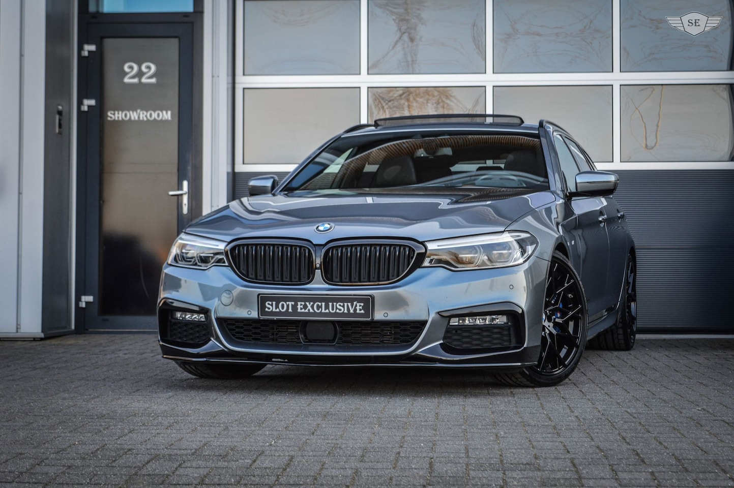 BMW 5-serie Touring - 540d xDrive|HIGH EXECUTIVE|PANO|NAPPA|360 - AutoWereld.nl