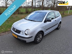 Volkswagen Polo - 1.4-16V # Met Nw-APK