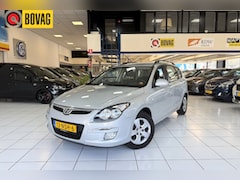 Hyundai i30 CW - 1.4i Blue Dynamic Bovag Garantie Airco