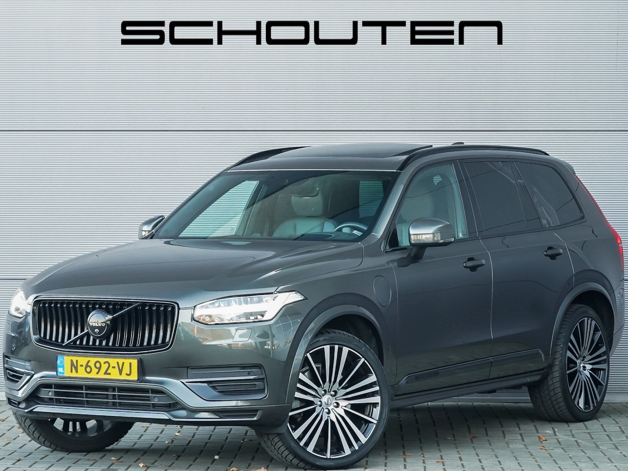 Volvo XC90 - 2.0 T8 Recharge AWD Inscription Pano Luchtvering Bowers&Wilkins 22" - AutoWereld.nl