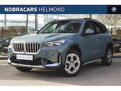 BMW X1 - xDrive23i xLine Automaat / Trekhaak / Panoramadak / Sportstoelen / Comfort Access / Head-U