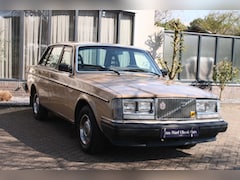 Volvo 240 - 2.3 GL