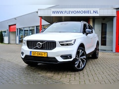 Volvo XC40 - 2.0 T5 247PK AWD R-Design Intro Edition Aut. Pano|Half leder|Carplay|Pilot assist