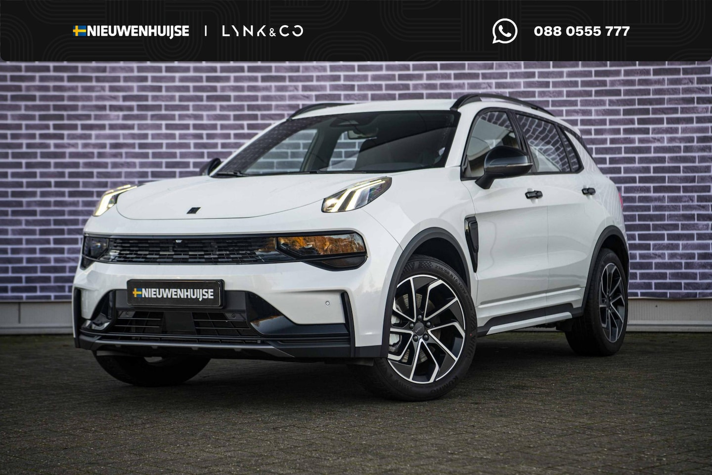 Lynk & Co 01 - 1.5 Plug-in Hybrid Core | Afneembare trekhaak | Adaptieve Cruise Control | Keyless Entry | - AutoWereld.nl