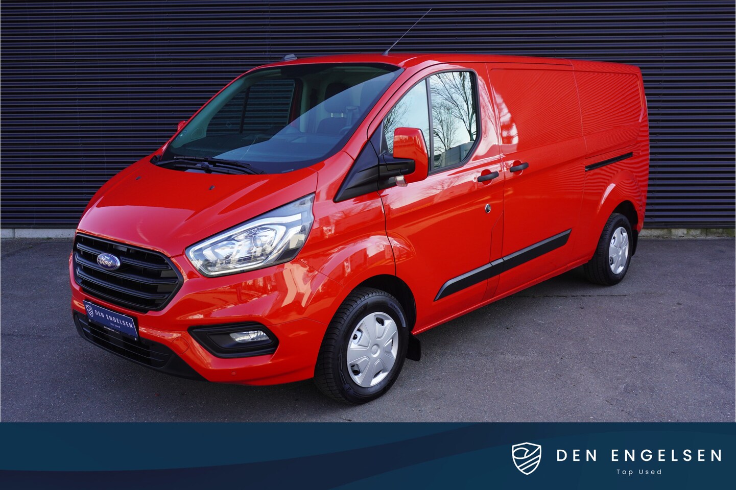 Ford Transit Custom - 300 131pk L2 Trend 2x Schuifdeur LED Cruise control Trekhaak Parkeersensoren Standkachel s - AutoWereld.nl