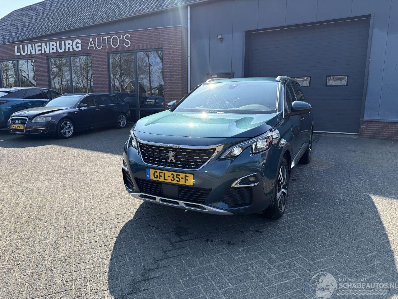 Peugeot 5008 - 1.2 PureTech Crossway 7 PERSOONS AUTOMAAT (SUV 5-dr.) - AutoWereld.nl