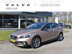 Volvo V40 Cross Country - T4 180PK Automaat Summum 1e eigenaar | Trekhaak | Panodak | Camera | Leder | Stoelverwarmi