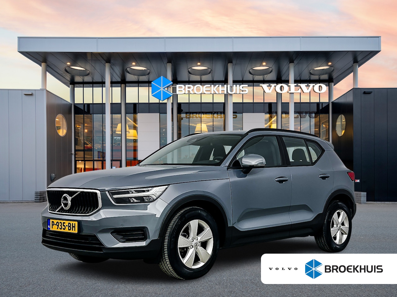 Volvo XC40 - T2 A/T Momentum Core | 17" | Navigatie | Carplay | Parkeercamera | Parkeersensoren V+A | C - AutoWereld.nl