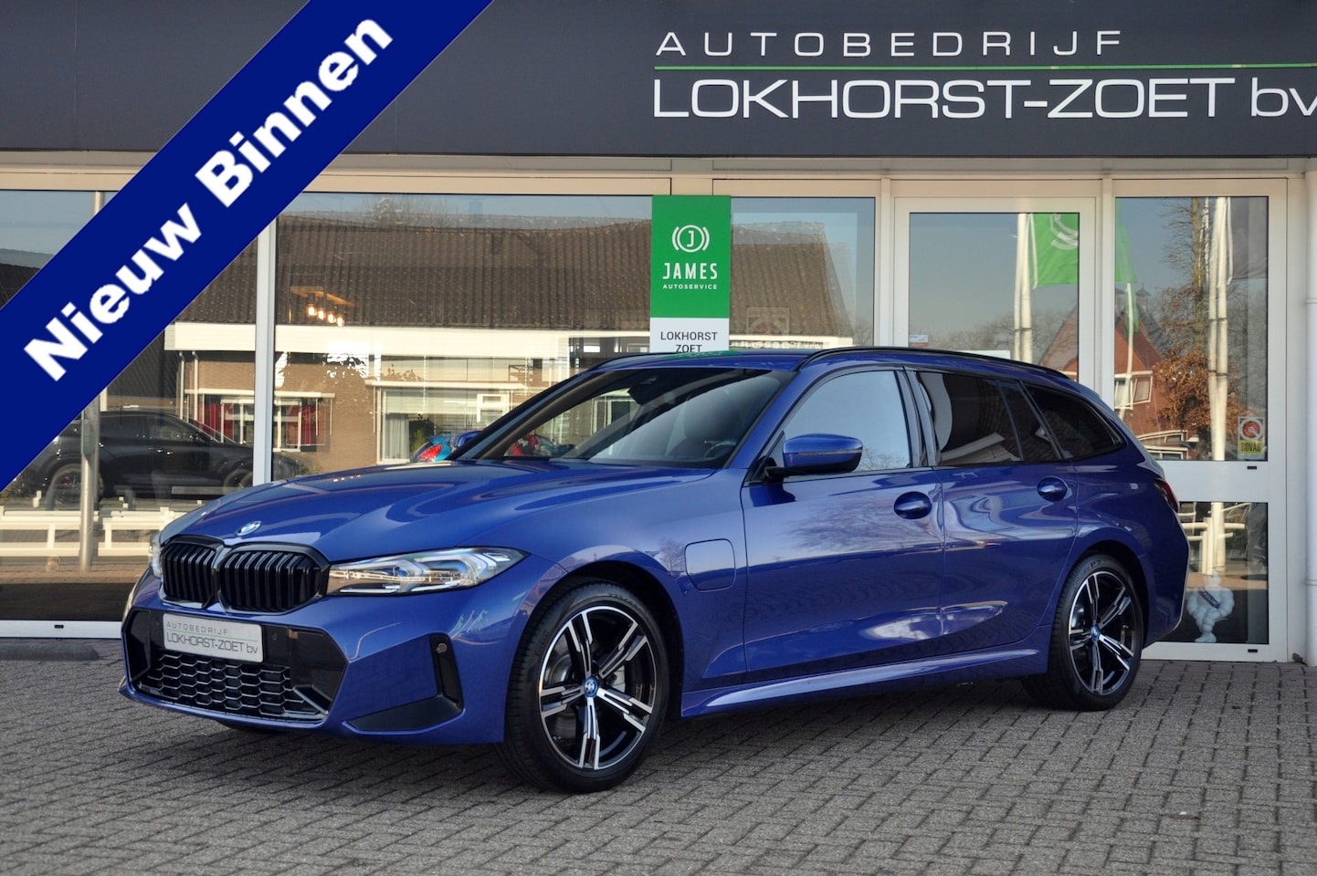 BMW 3-serie Touring - 330e M-Sport | HUD | Trekhaak | Garantie t/m 15-01-2029! - AutoWereld.nl