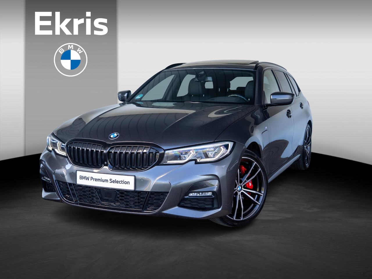 BMW 3-serie Touring - 330e | M Sport | Innovationspakket | Harman Kardon | Comfort Access | Panoramadak | Stoelv - AutoWereld.nl