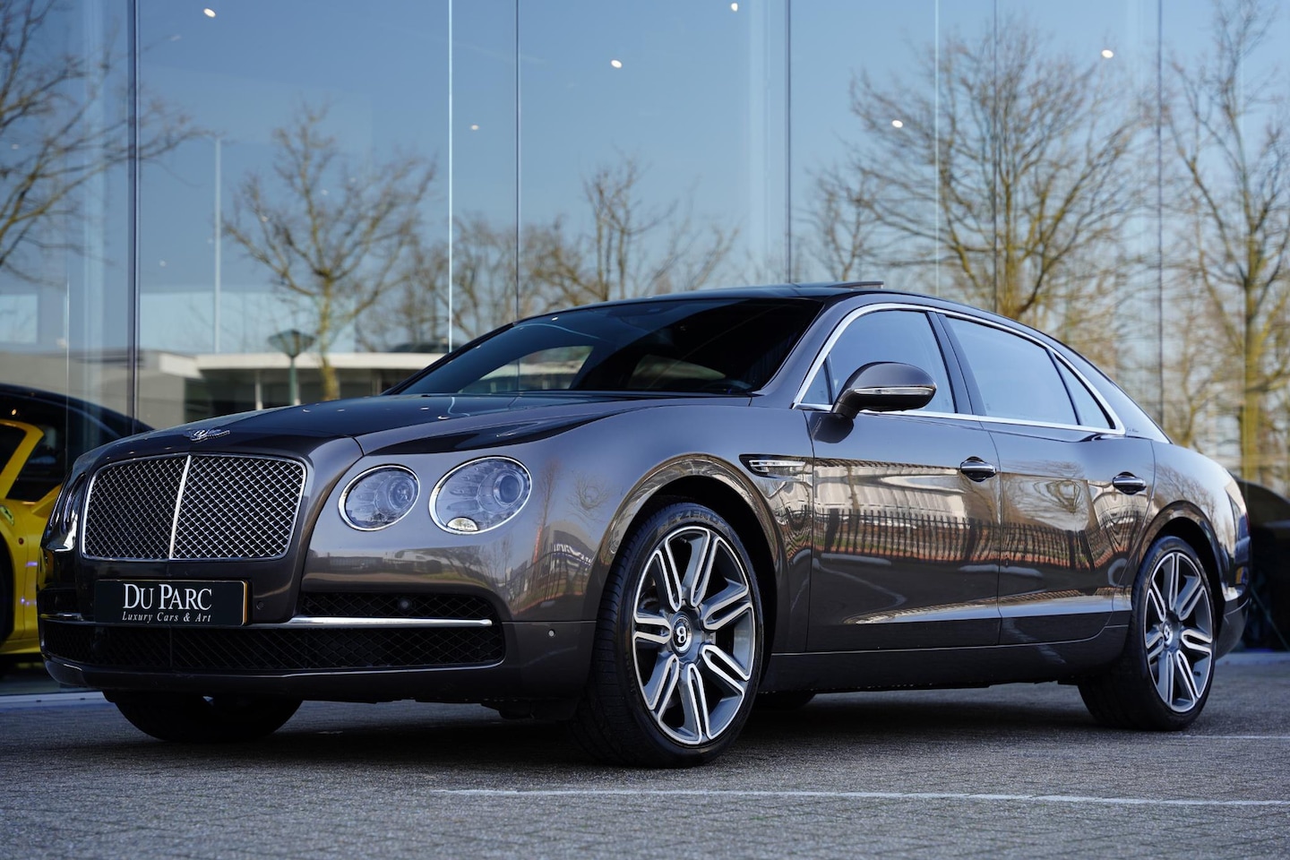Bentley Flying Spur - 6.0 W12 Mulliner / Schuifdak - AutoWereld.nl