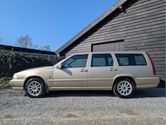 Volvo V70 - 2.4 T Comfort