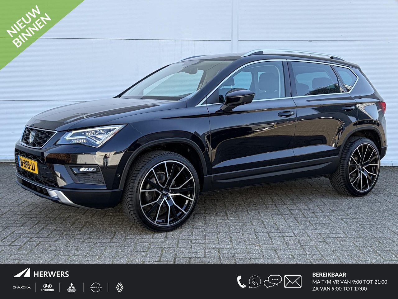 SEAT Ateca - 1.5 TSI FR Business Intense / Zomerbanden met originele velgen aanwezig / Voorstoelen verw - AutoWereld.nl