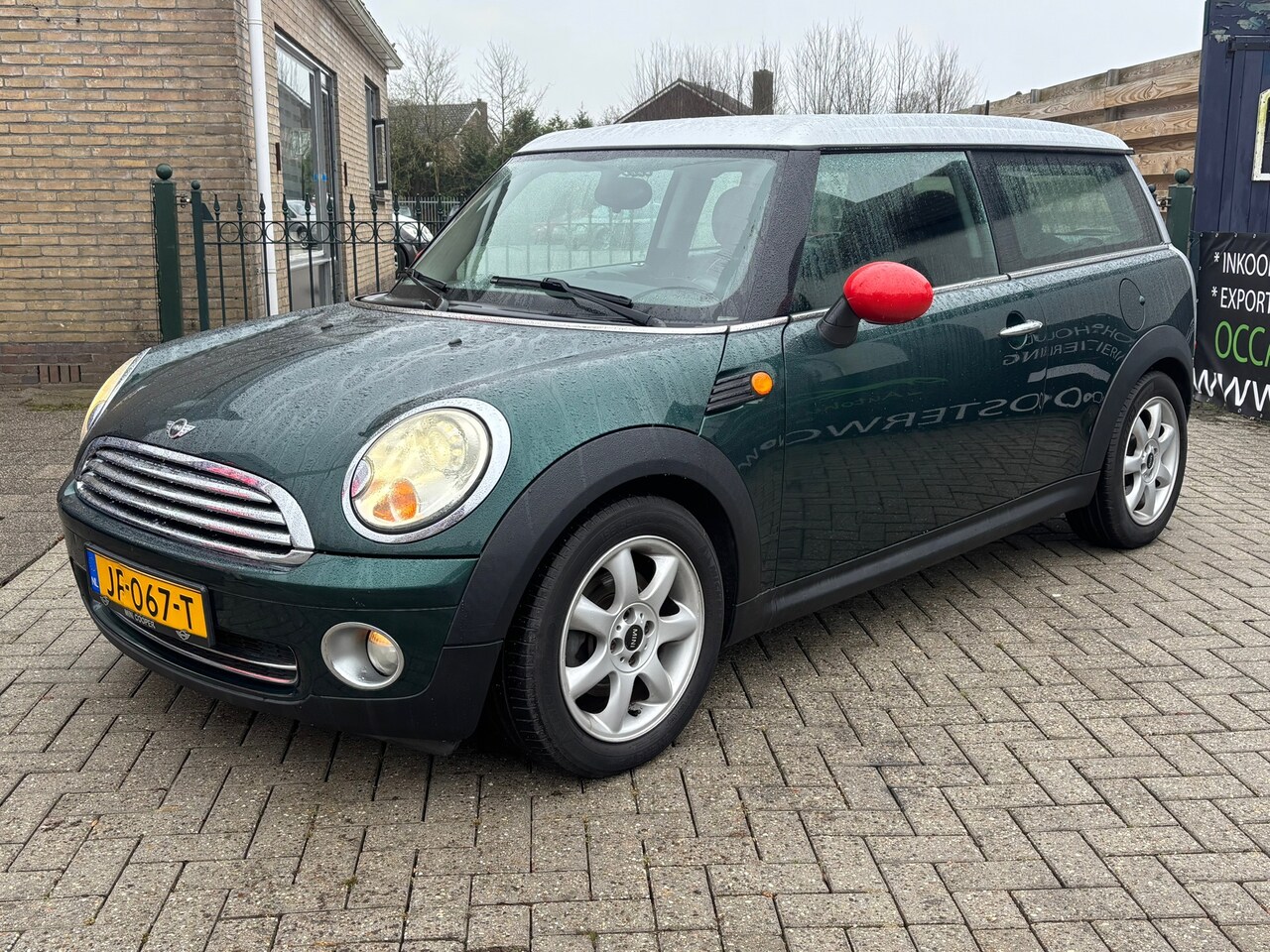 MINI Clubman - Mini 1.6 Cooper zeer nette auto | airco | cruise | nieuwe apk keuring ! - AutoWereld.nl