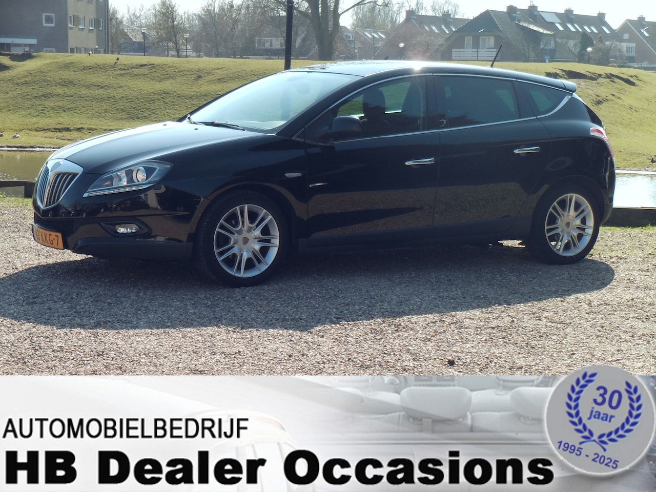 Lancia Delta - 1.4-16V Oro - Airco - Navigatie - 6 Bak - AutoWereld.nl