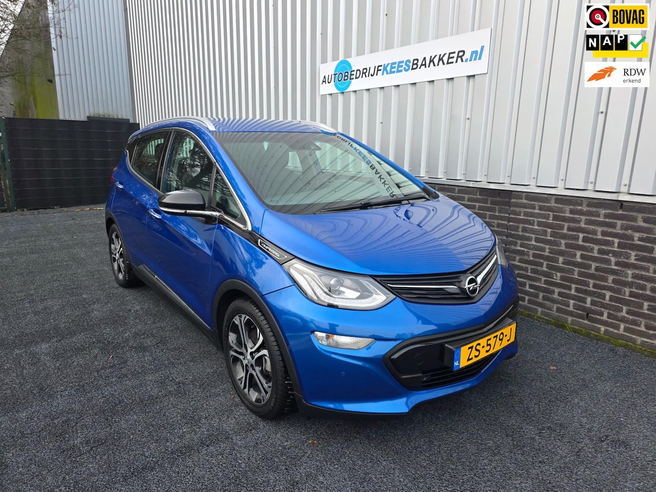 Opel Ampera-e - Business executive 60 kWh | Leer | Stoel en Stuur verwarming | Carplay | - AutoWereld.nl