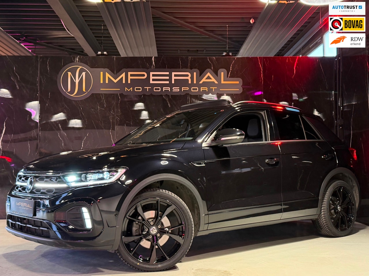 Volkswagen T-Roc - 1.5 TSI R-Line Pano|Keyl|Cam|Beats - AutoWereld.nl