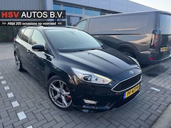 Ford Focus Wagon - 1.5 Titanium navi LM airco cruise