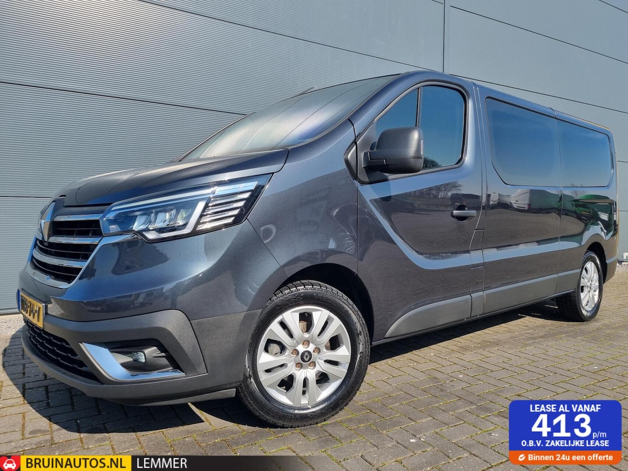 Renault Trafic - 2.0 dCi L2H1 DC Airco Camera Cruise Trekhaak - AutoWereld.nl