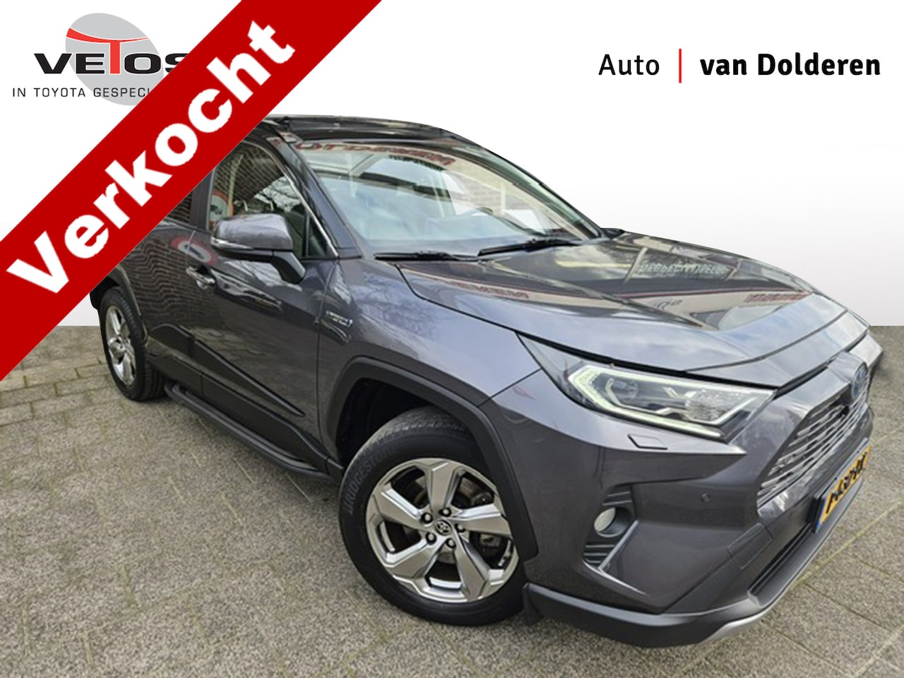 Toyota RAV4 - 2.5 Hybrid AWD Executive Premium pack/Panorama dak/Bi-tone Trekhaak - AutoWereld.nl