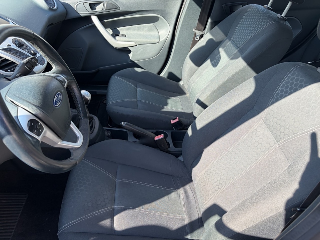 Ford Fiesta - 1.6 Ghia 1.6 Ghia