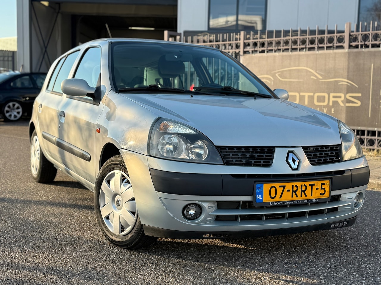Renault Clio - 1.4-16V Expression AUTOMAAT NAP AIRCO 1E EIGENAAR - AutoWereld.nl