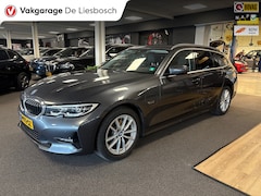 BMW 3-serie Touring - 320e Business Edition Plus, leer, navi, trekhaak, orig ned , dealer onderhouden