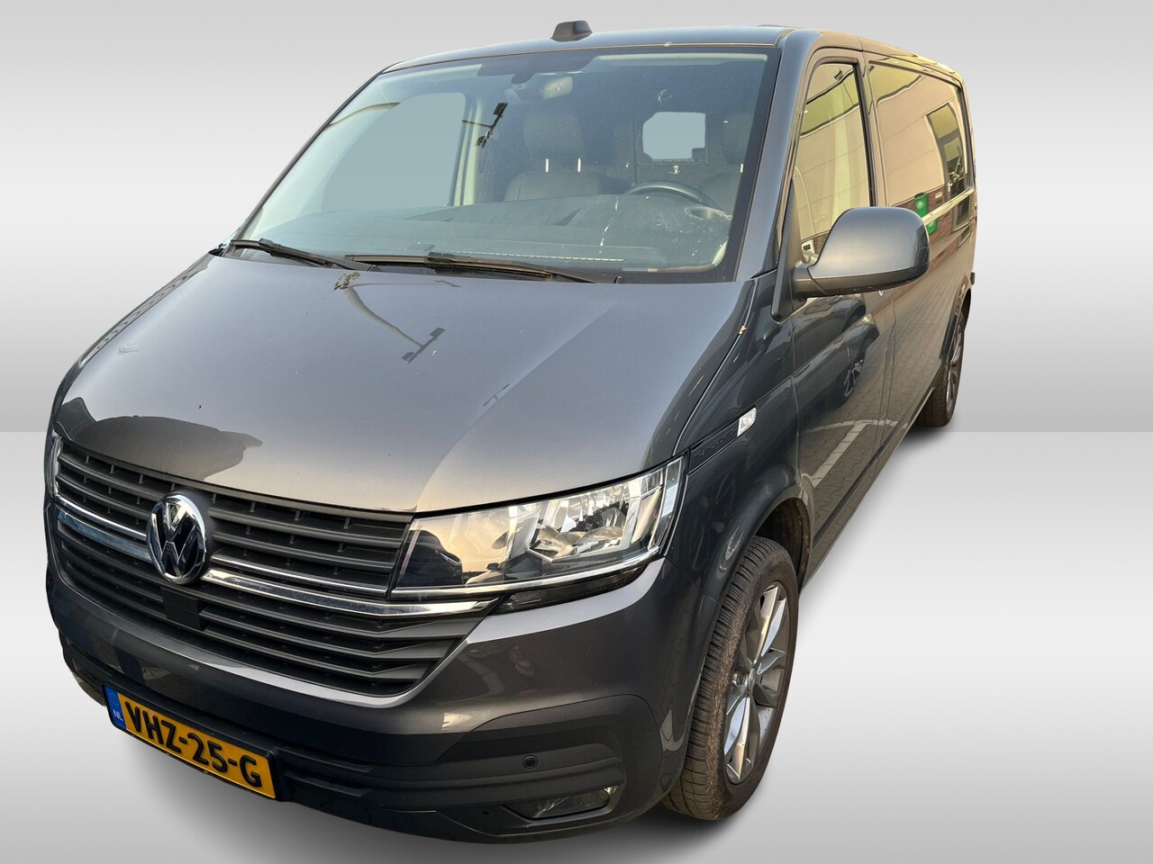 Volkswagen Transporter - 2.0 TDI L2 H1 150pk Airco - AutoWereld.nl