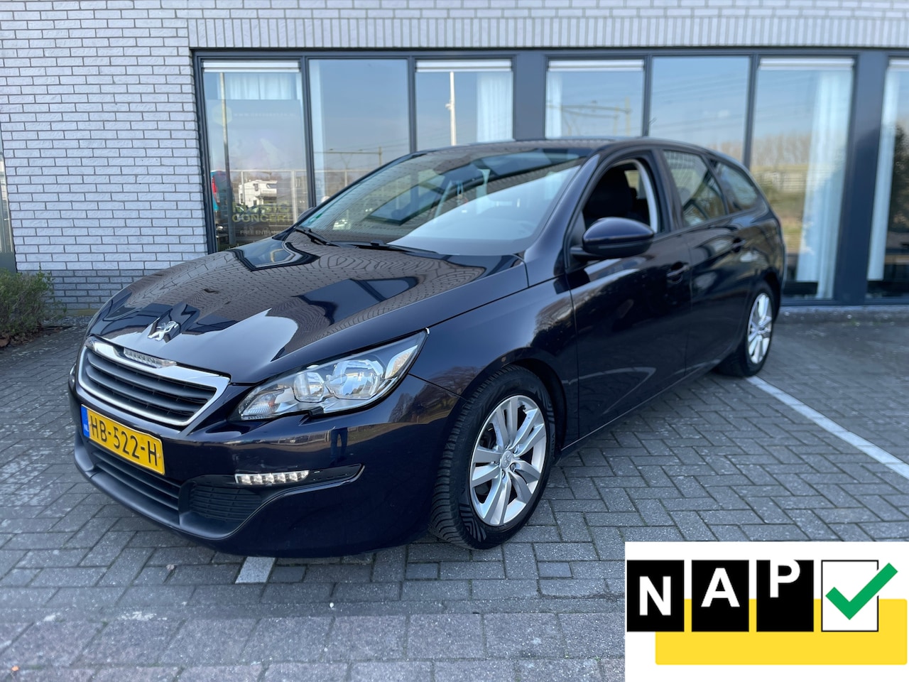 Peugeot 308 SW - 1.6 BlueHDI Blue Lease Pack 1.6 BlueHDI Blue Lease Pack - AutoWereld.nl